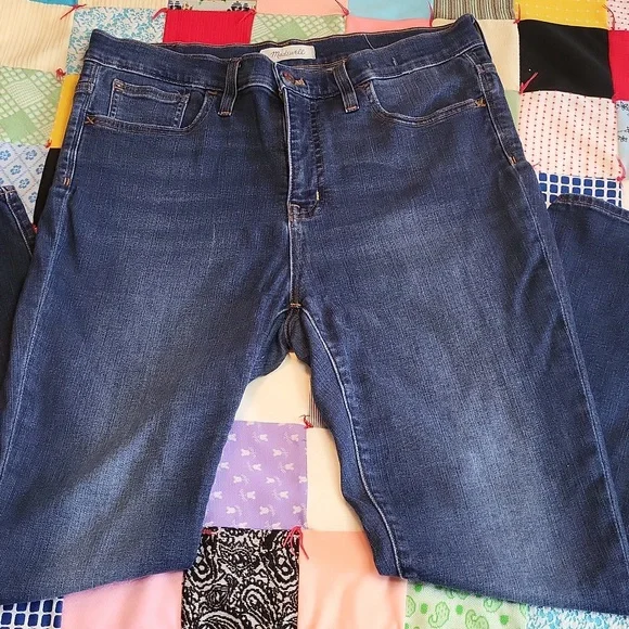 Madewell Midrise Skinny Jeans - Picture 3 of 5